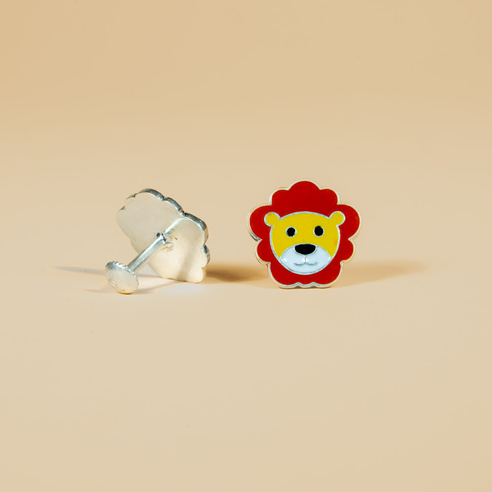 Cute Lion Stud