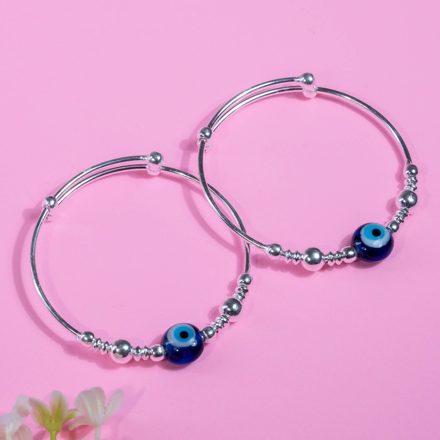 Ilam Bangle