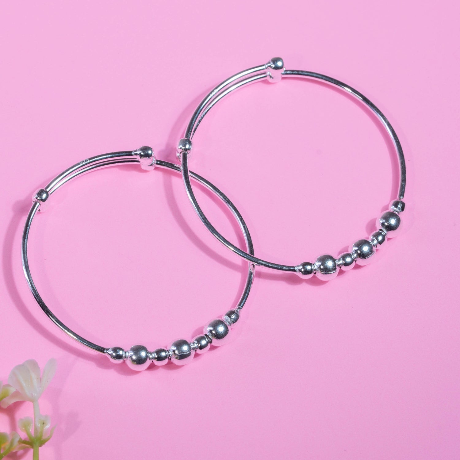 Ilam Bangle