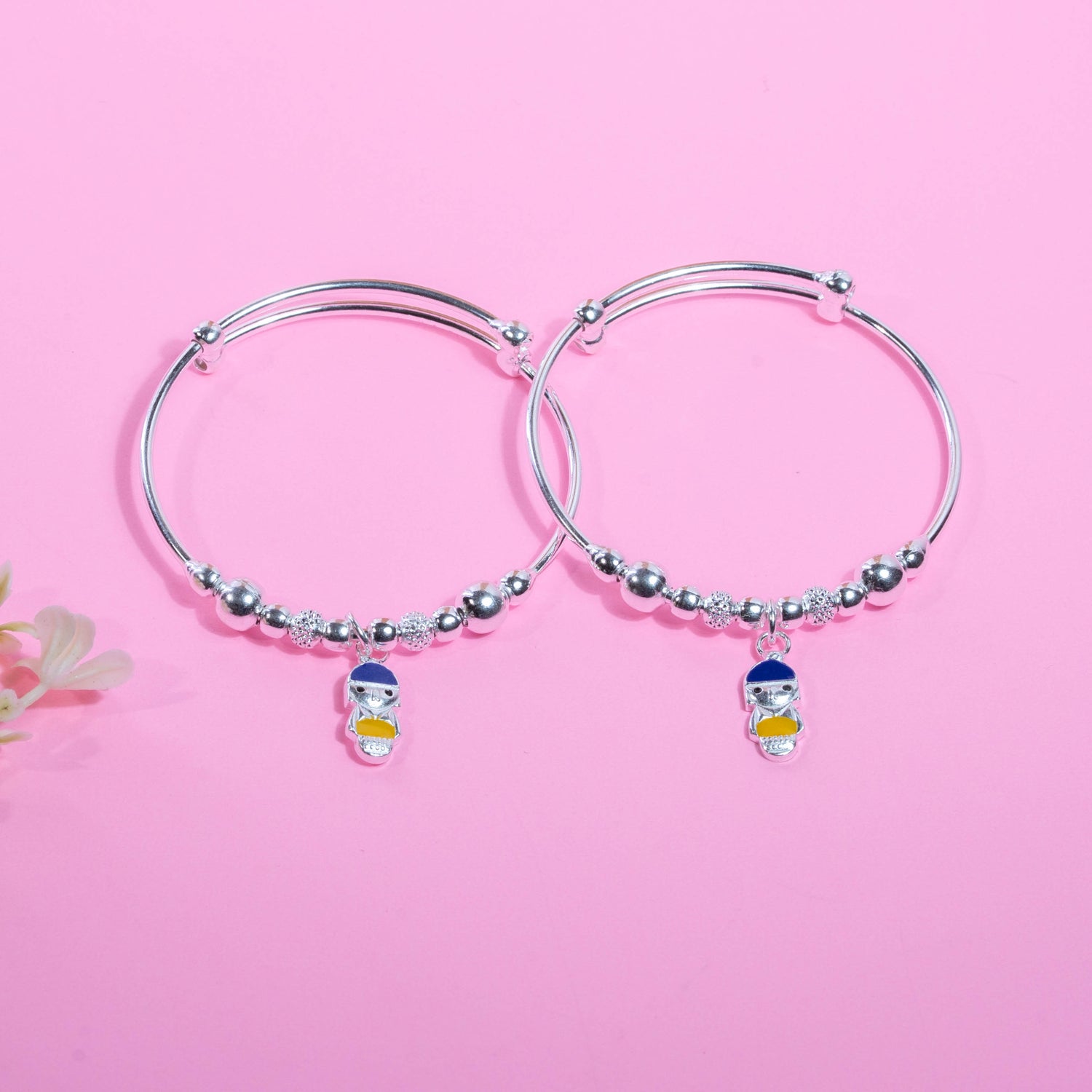 Ilam Bangle