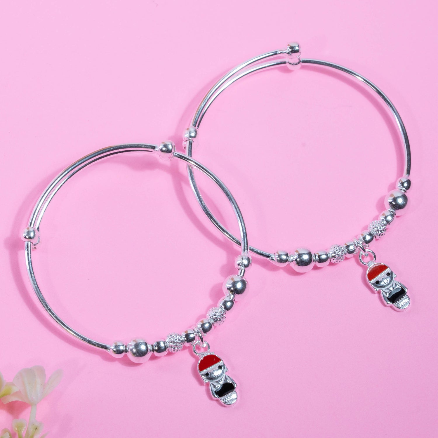 Ilam Bangle