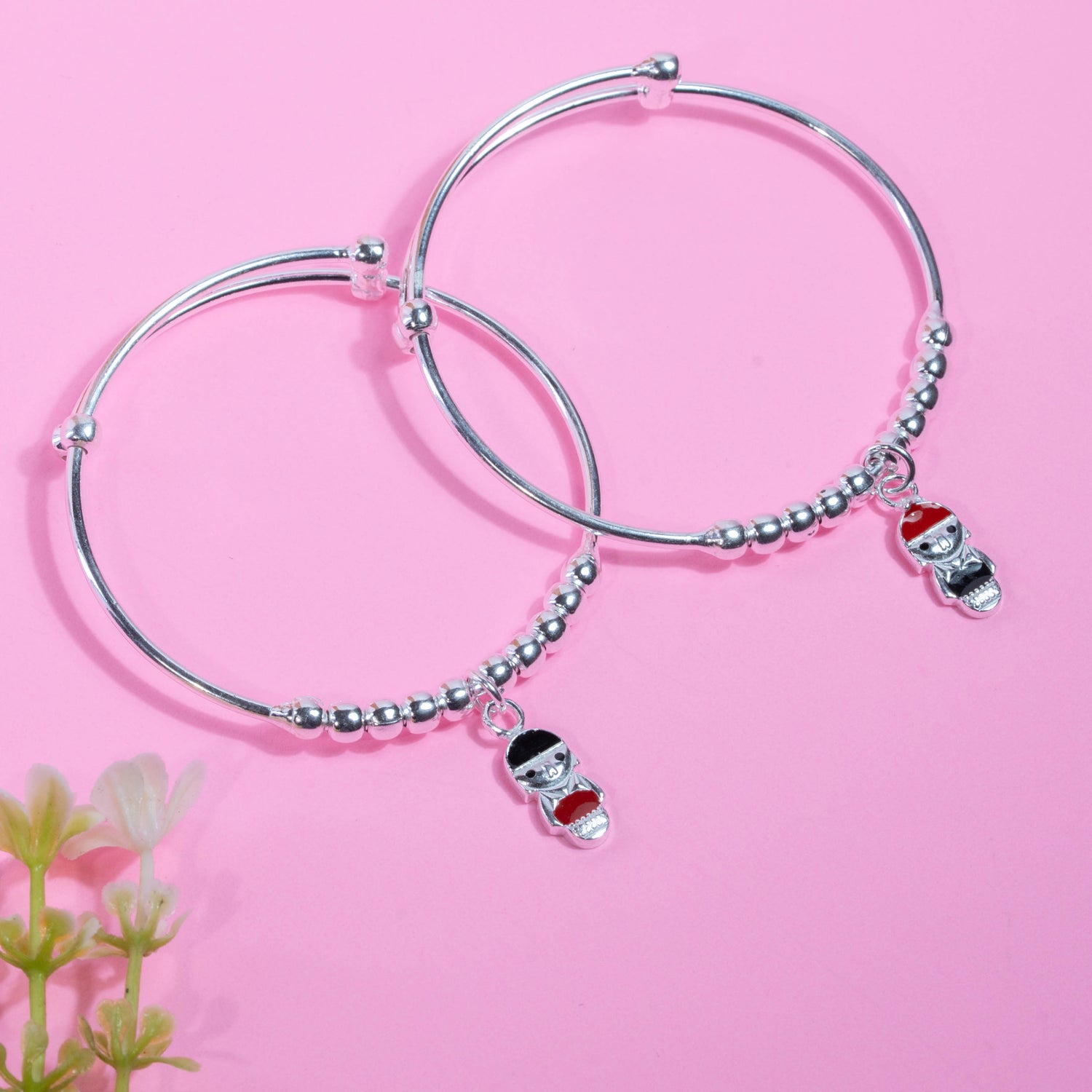 Ilam Bangle