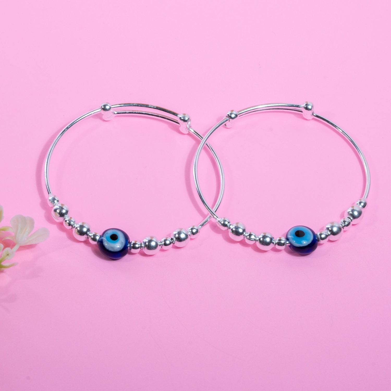 Ilam Bangle