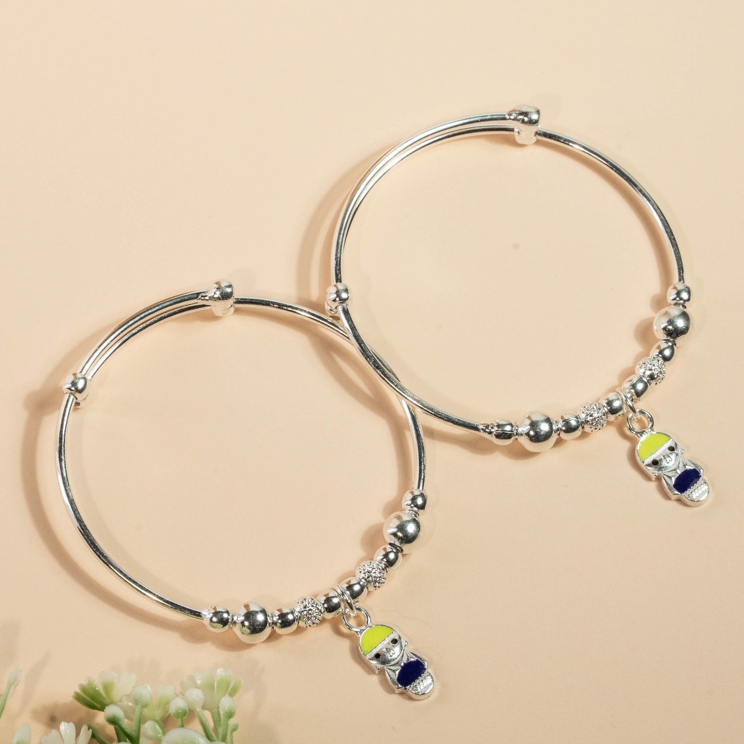 Ilam Bangle