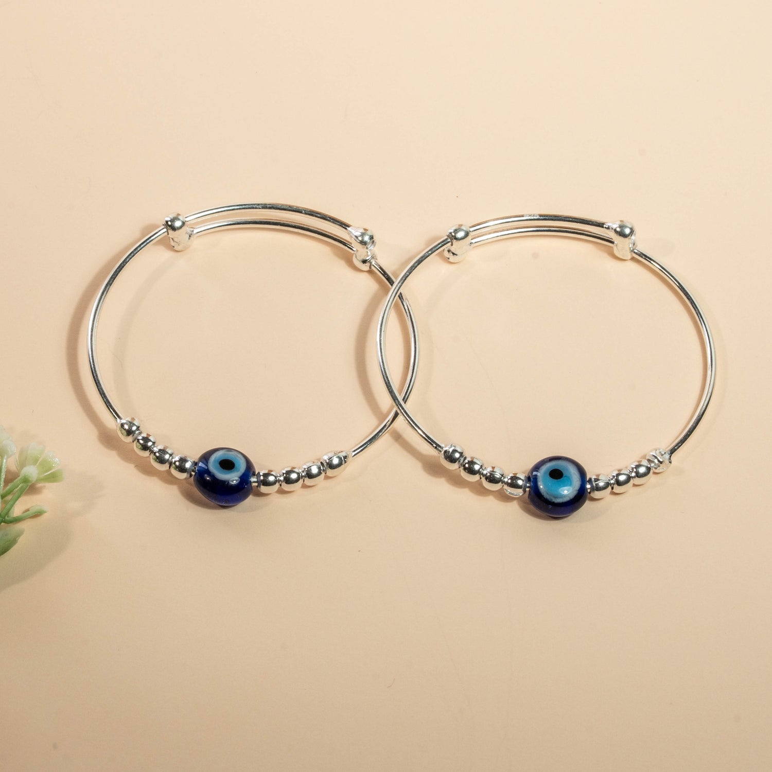 Ilam Bangle