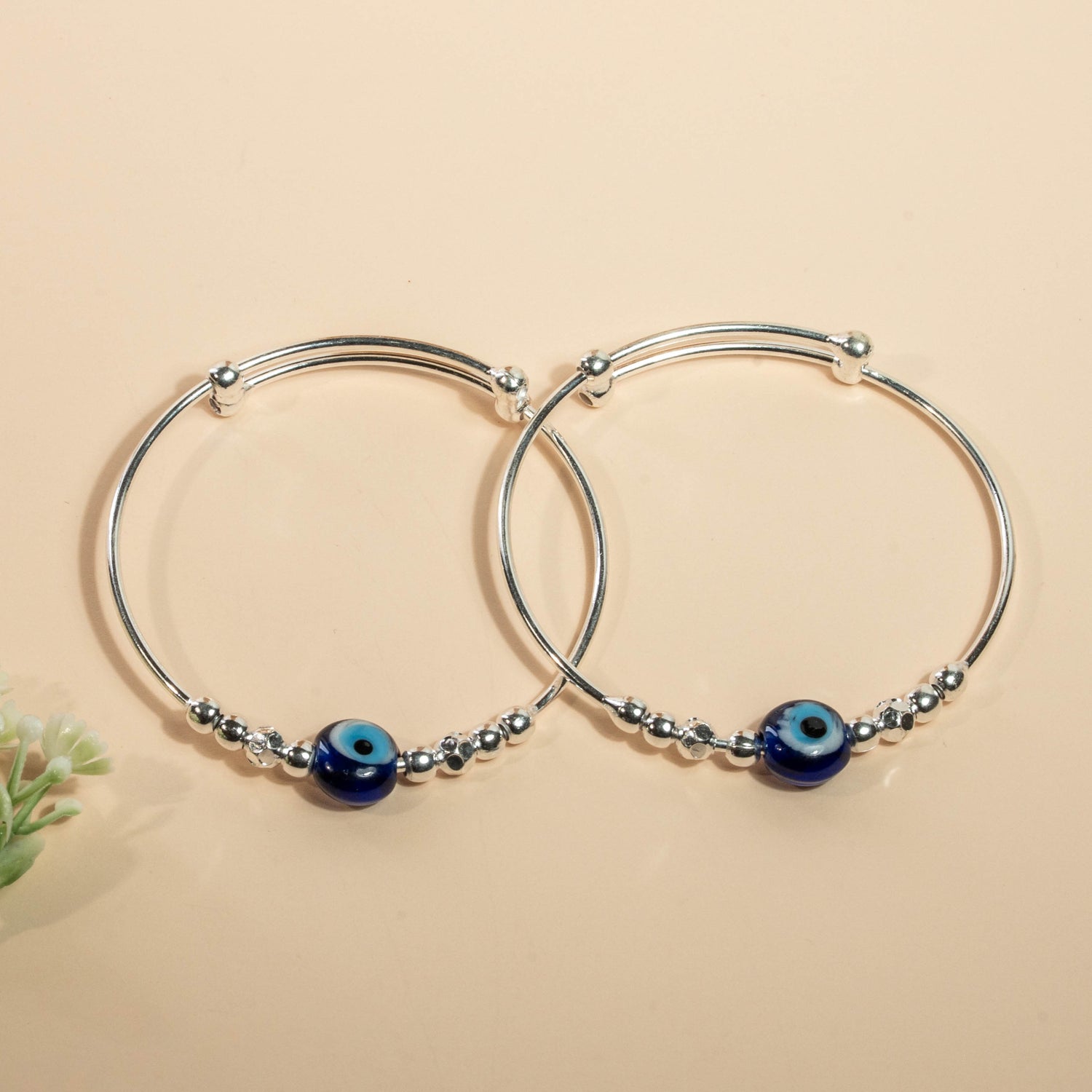 Ilam Bangle