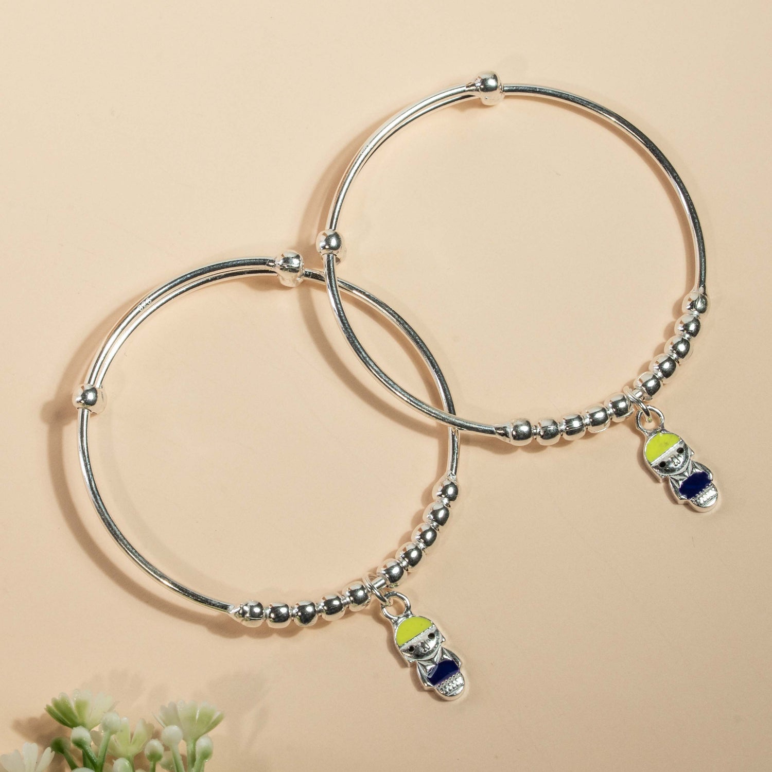 Ilam Bangle