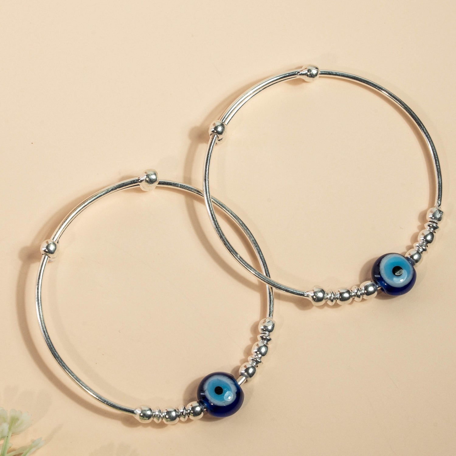 Ilam Bangle