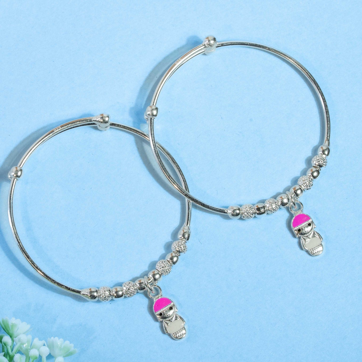 Ilam Bangle