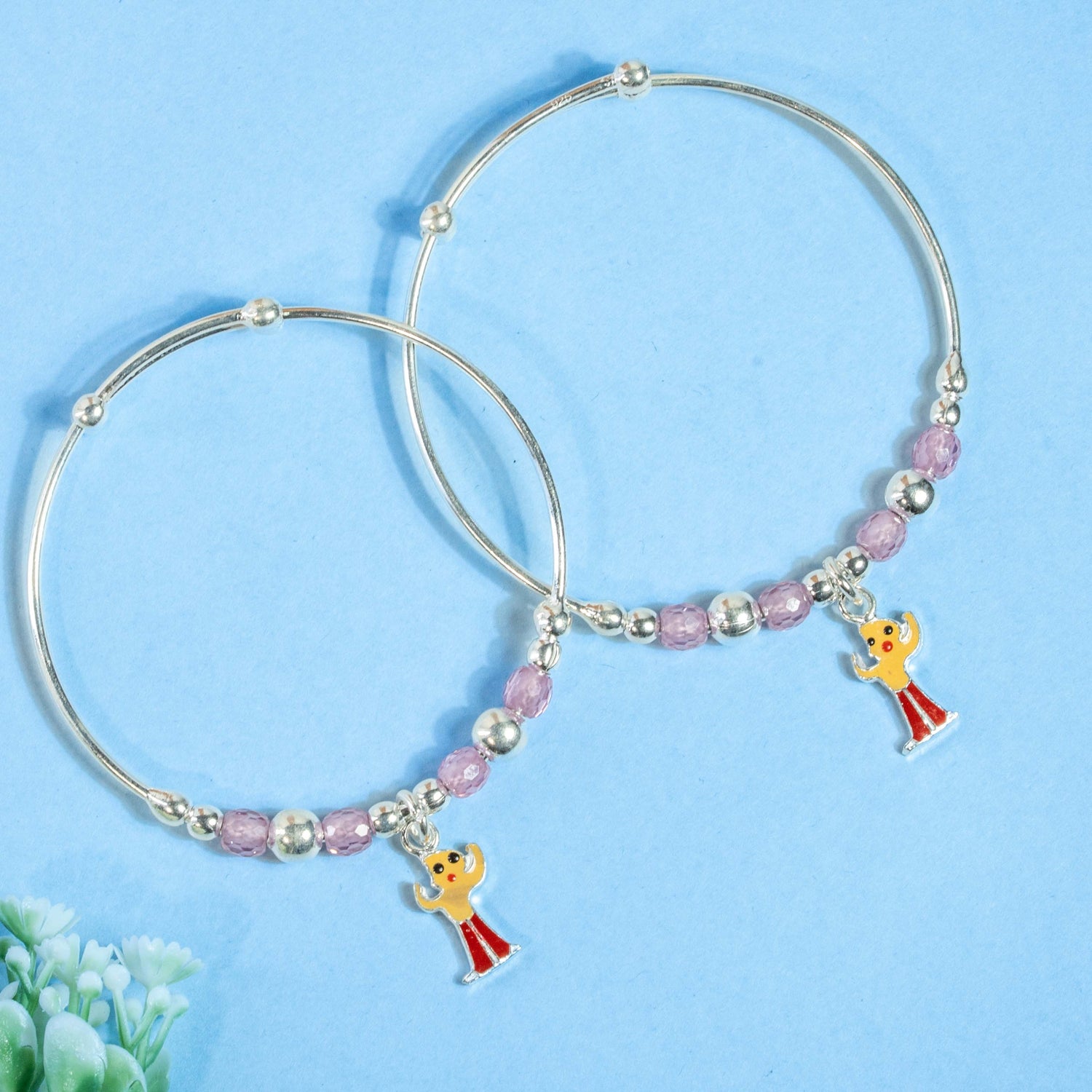 Ilam Bangle