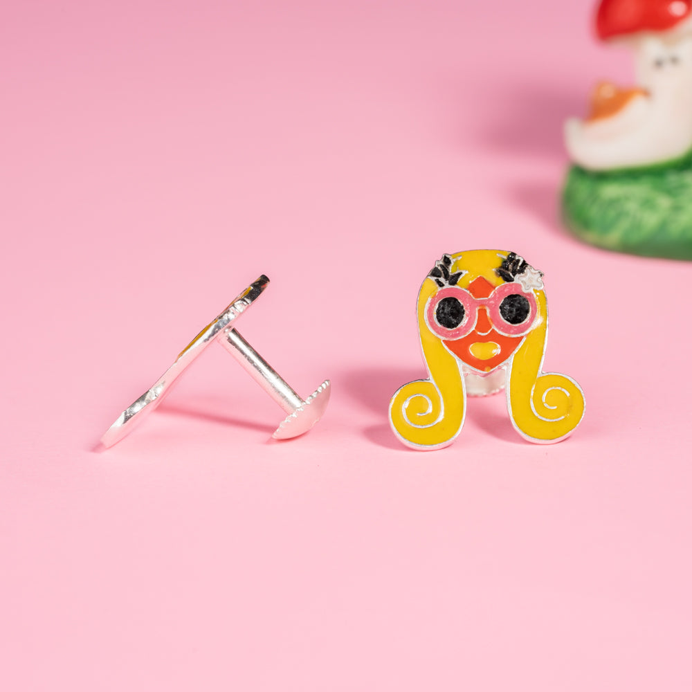 Sassy Queen Stud
